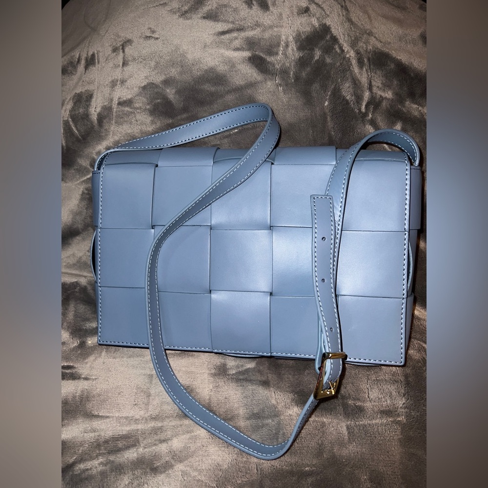 Valentina Foote Light blue woven leather shoulder/crossbody bag